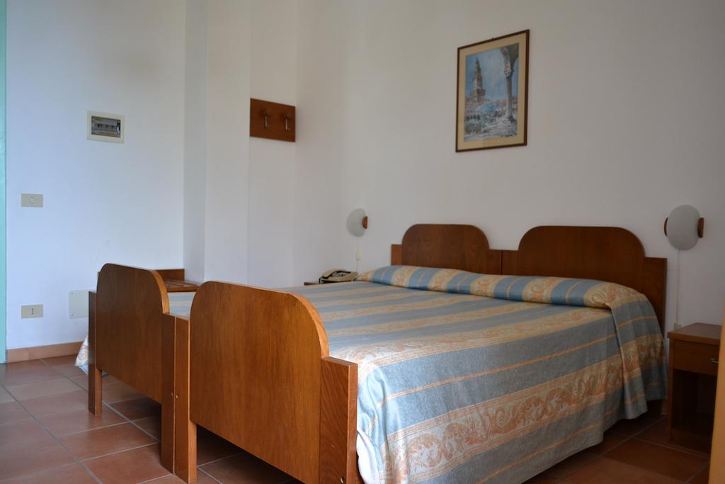 Hotel Villa Bina Sant'Angelo  Pokoj fotografie