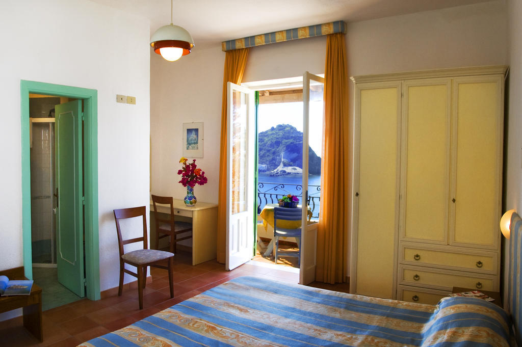 Hotel Villa Bina Sant'Angelo  Pokoj fotografie
