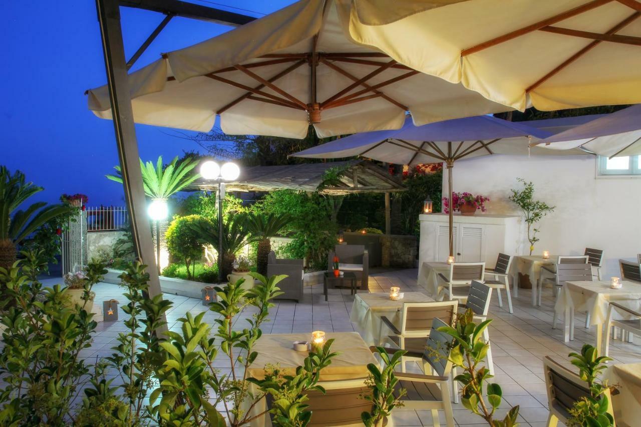 Hotel Villa Bina Sant'Angelo  Exteriér fotografie